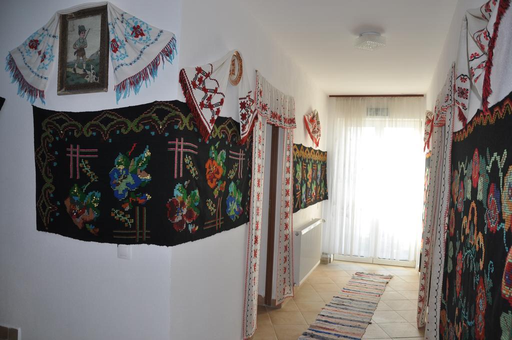 Pensiune Muzeu Traditional Poveste In Transilvania Sighisoara Ngoại thất bức ảnh