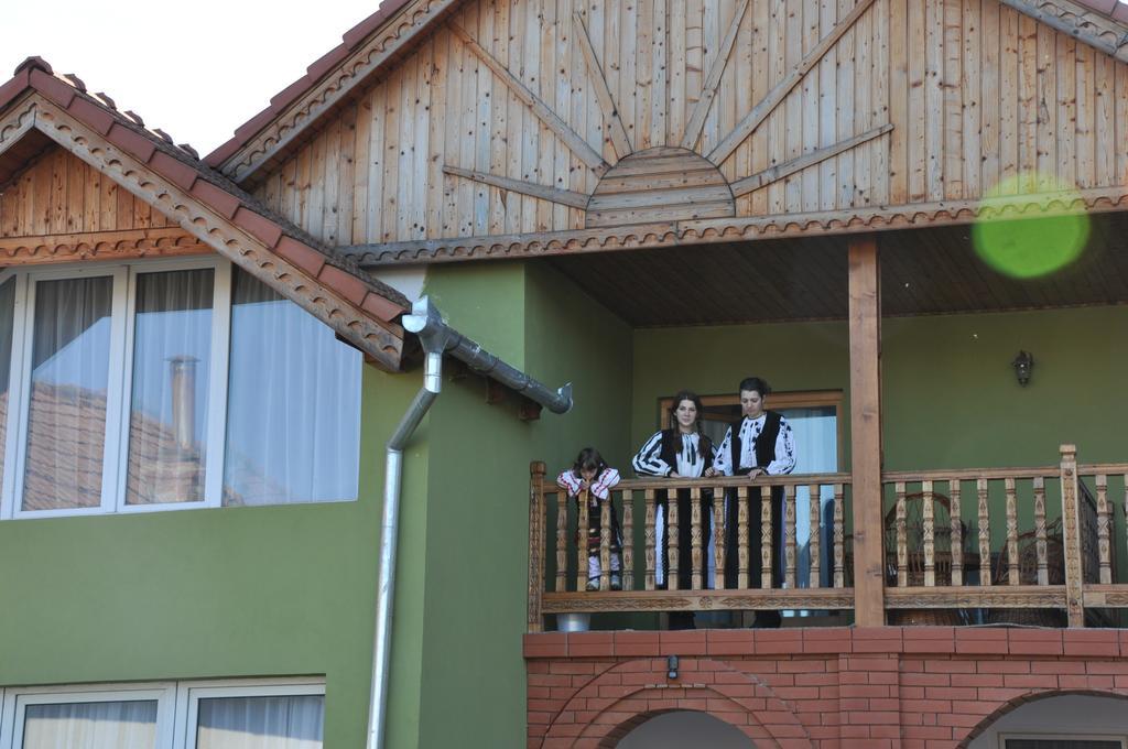 Pensiune Muzeu Traditional Poveste In Transilvania Sighisoara Ngoại thất bức ảnh