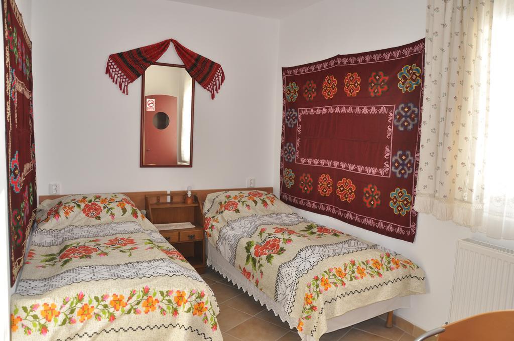 Pensiune Muzeu Traditional Poveste In Transilvania Sighisoara Ngoại thất bức ảnh