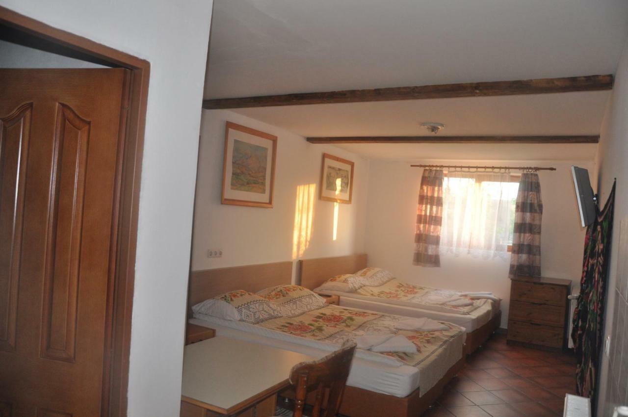 Pensiune Muzeu Traditional Poveste In Transilvania Sighisoara Ngoại thất bức ảnh